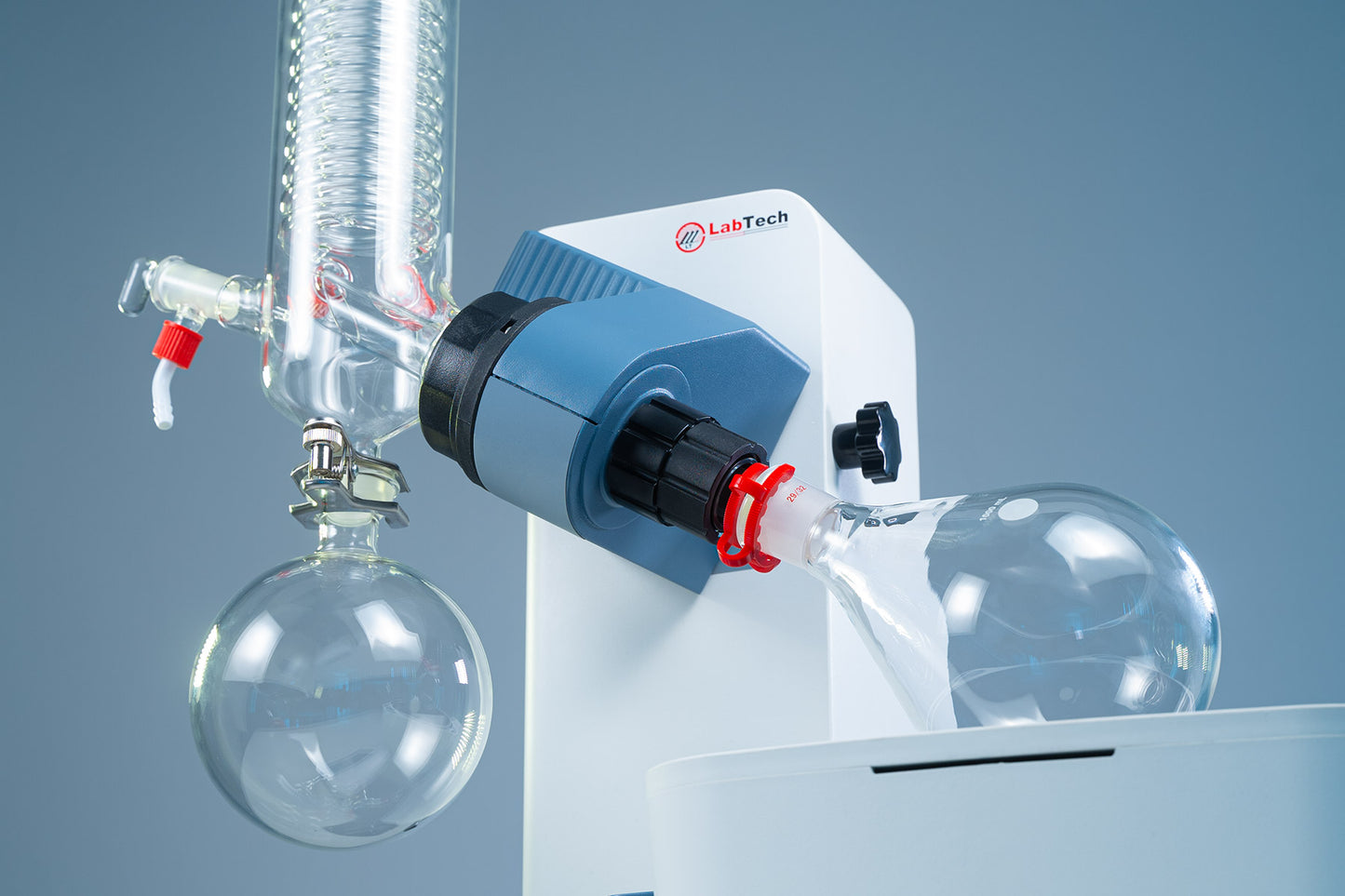 LabTech EV400VAC Rotary Evaporator